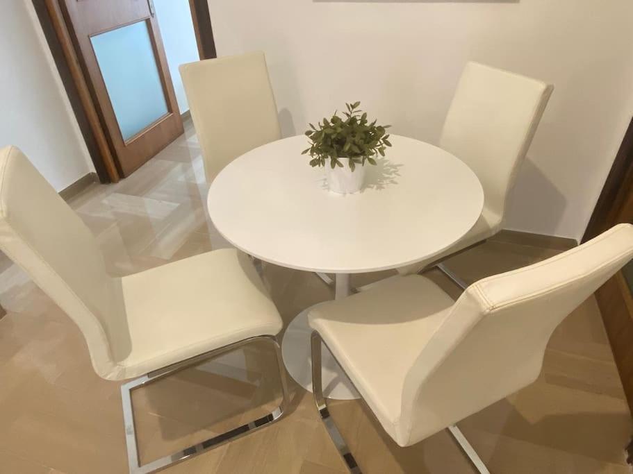 Caesar Apartment Bari Kültér fotó